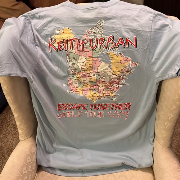 Keith Urban Concert T-Shirt - Picture 3 of 6